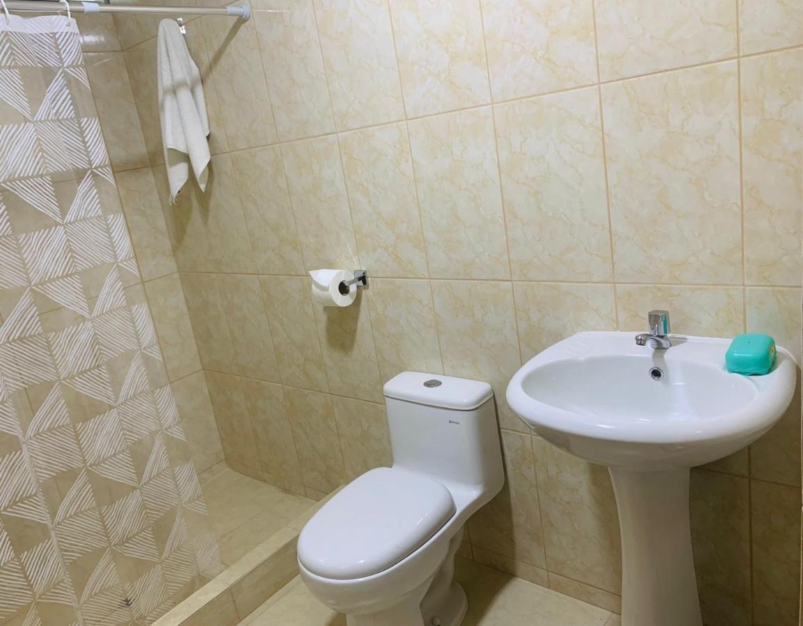 Habitacion Con Bano Propio Para 2 Personas Como Maximo Lima Exterior foto